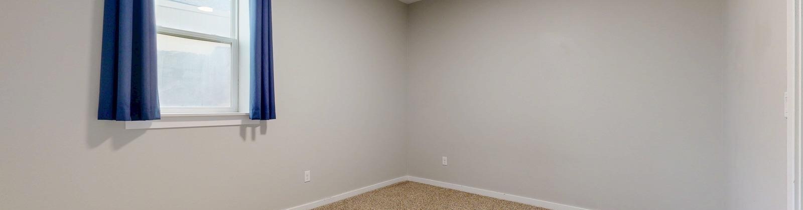 32nd Avenue, Kennewick, Washington 99338, 5 Bedrooms Bedrooms, ,3 BathroomsBathrooms,Site Built-owned Lot,For Sale,32nd Avenue,282374
