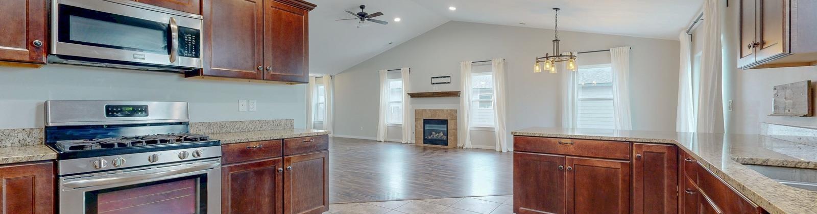 32nd Avenue, Kennewick, Washington 99338, 5 Bedrooms Bedrooms, ,3 BathroomsBathrooms,Site Built-owned Lot,For Sale,32nd Avenue,282374