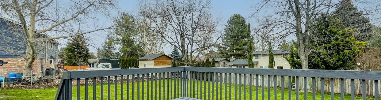 Davison Avenue, Richland, Washington 99354, 5 Bedrooms Bedrooms, ,3 BathroomsBathrooms,Site Built-owned Lot,For Sale,Davison Avenue,280994