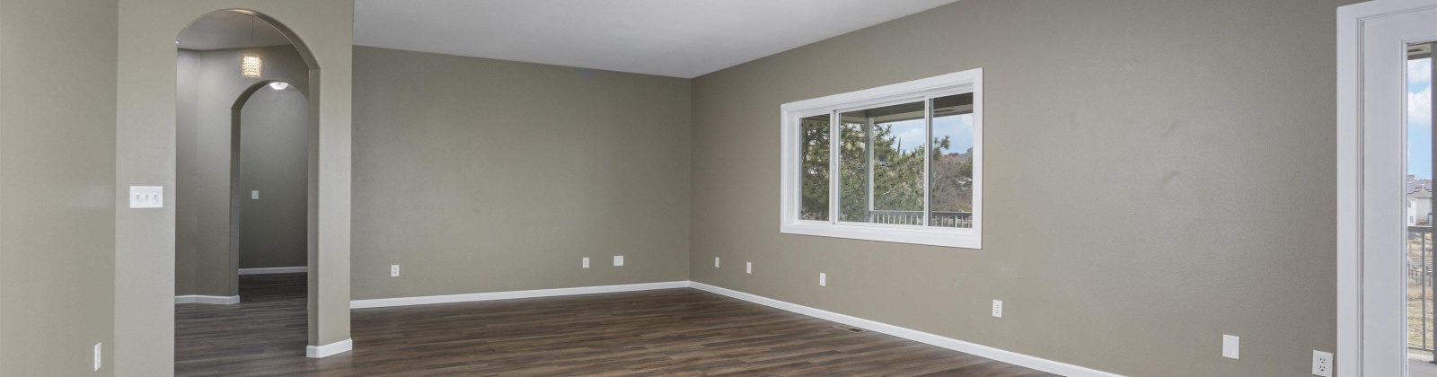 Rosencrans Road, West Richland, Washington 99353, 5 Bedrooms Bedrooms, ,3 BathroomsBathrooms,Site Built-owned Lot,For Sale,Rosencrans Road,280991