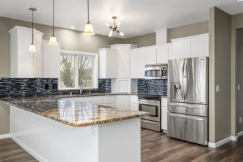 Rosencrans Road, West Richland, Washington 99353, 5 Bedrooms Bedrooms, ,3 BathroomsBathrooms,Site Built-owned Lot,For Sale,Rosencrans Road,280991
