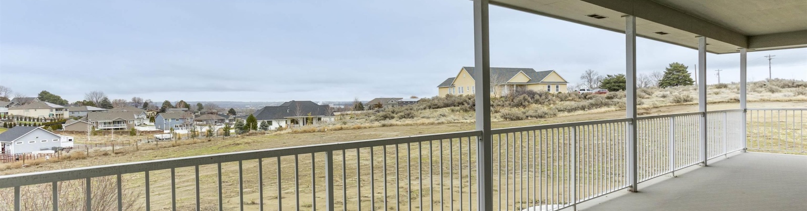 Rosencrans Road, West Richland, Washington 99353, 5 Bedrooms Bedrooms, ,3 BathroomsBathrooms,Site Built-owned Lot,For Sale,Rosencrans Road,280991