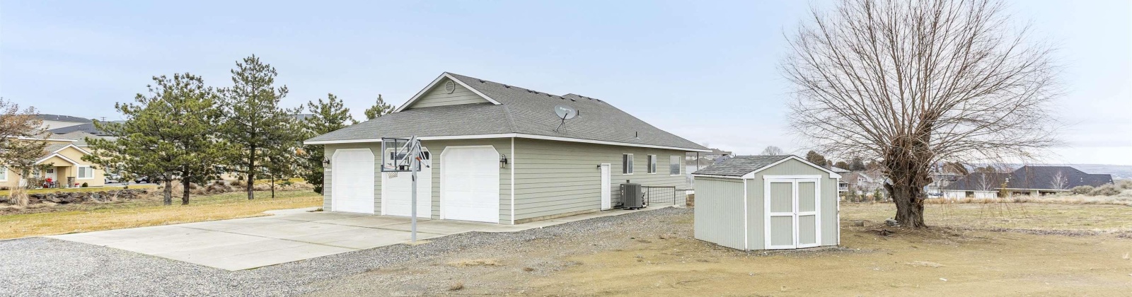 Rosencrans Road, West Richland, Washington 99353, 5 Bedrooms Bedrooms, ,3 BathroomsBathrooms,Site Built-owned Lot,For Sale,Rosencrans Road,280991