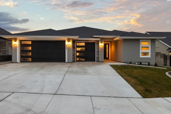 Lazio Way, Richland, Washington 99352, 3 Bedrooms Bedrooms, ,3 BathroomsBathrooms,Site Built-owned Lot,For Sale,Lazio Way,281037