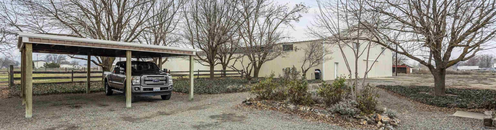 University Parkway, Yakima, Washington 98901, ,11 BathroomsBathrooms,Industrial,For Sale,University Parkway,281266