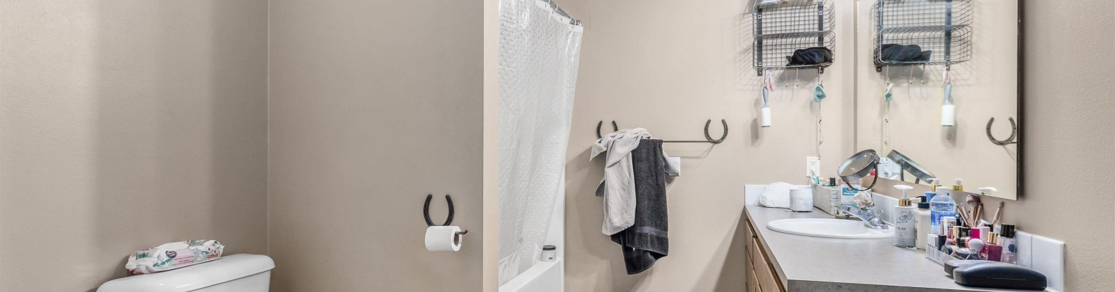 University Parkway, Yakima, Washington 98901, ,11 BathroomsBathrooms,Industrial,For Sale,University Parkway,281266