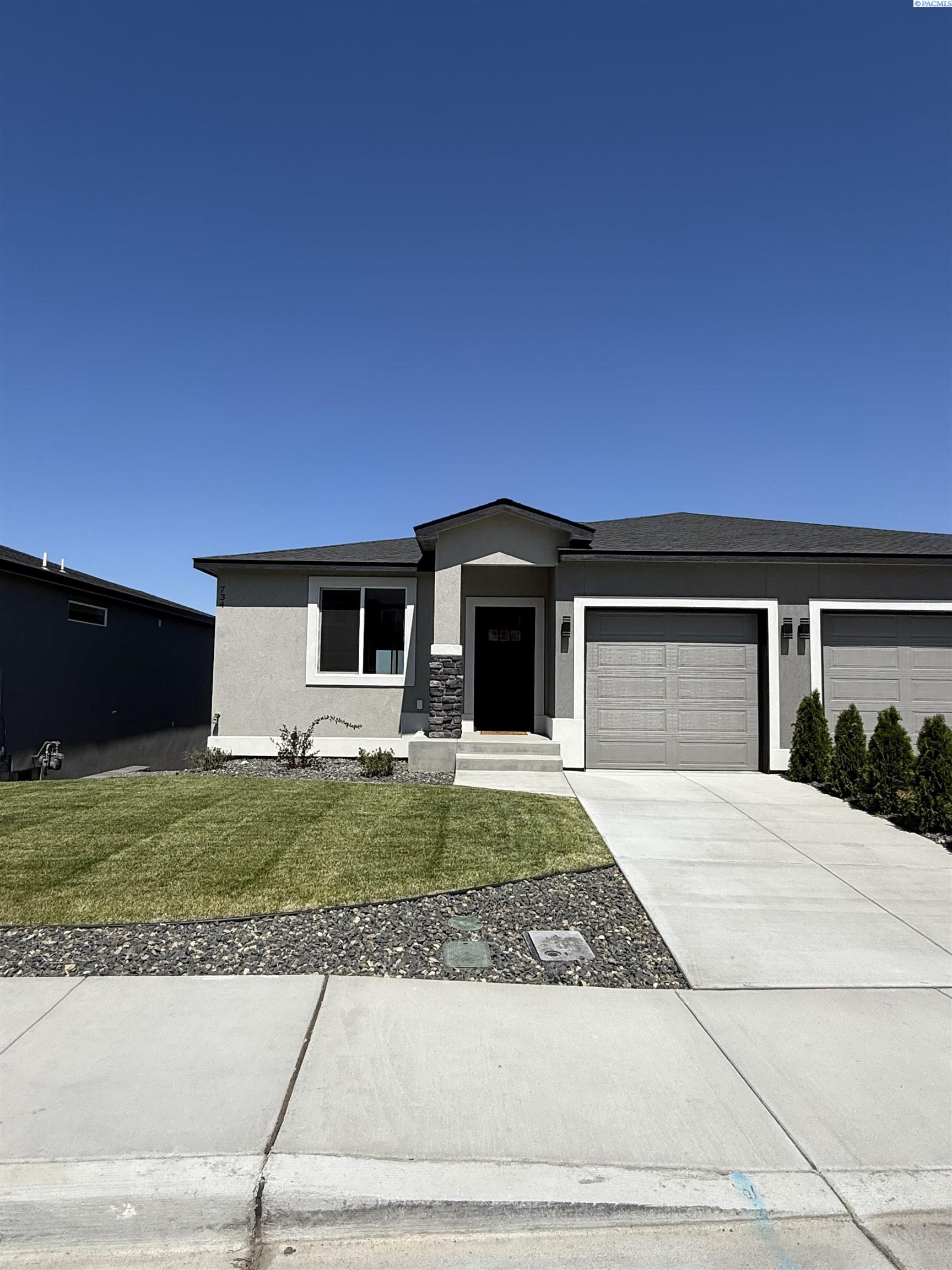 Rio Vista Loop, Richland, Washington 99352, 3 Bedrooms Bedrooms, 0 ,3 BathroomsBathrooms,Condos/townhomes,For Sale,Rio Vista Loop,0,281058