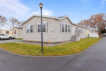Mahan Ave G1, Richland, Washington 99354, 3 Bedrooms Bedrooms, ,2 BathroomsBathrooms,Manufactured Rented Lot,For Sale,Mahan Ave G1,281096