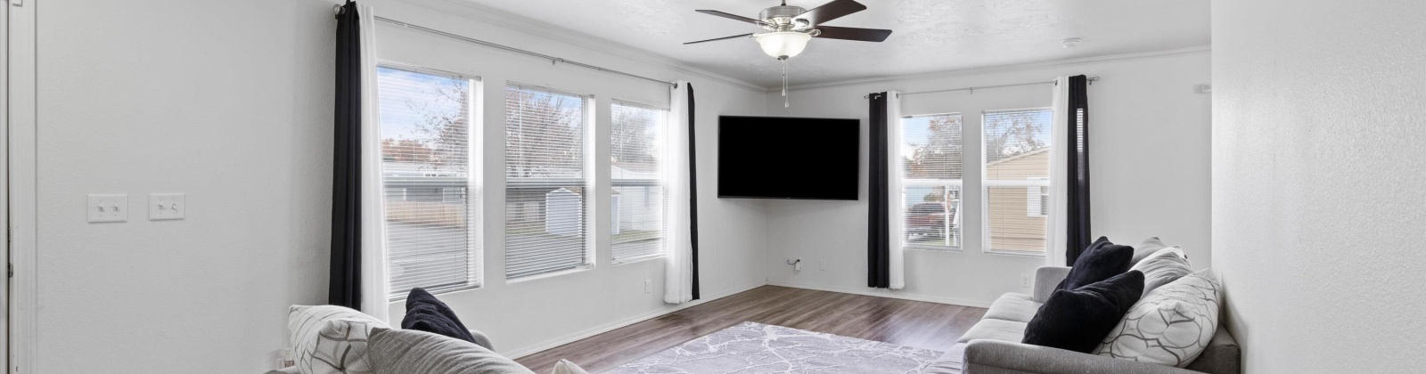 Mahan Ave G1, Richland, Washington 99354, 3 Bedrooms Bedrooms, ,2 BathroomsBathrooms,Manufactured Rented Lot,For Sale,Mahan Ave G1,281096