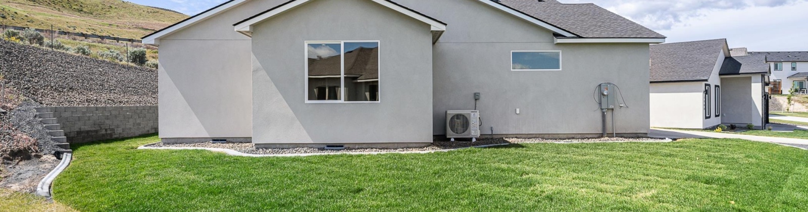 Makah Court, Richland, Washington 99352, 3 Bedrooms Bedrooms, ,2 BathroomsBathrooms,Site Built-owned Lot,For Sale,Makah Court,281103