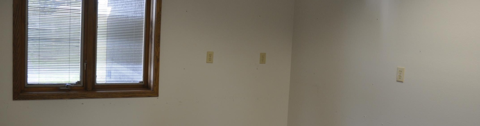 Hopkins Ct., Pullman, Washington 99163, ,21 BathroomsBathrooms,Office,For Sale,Hopkins Ct.,281272