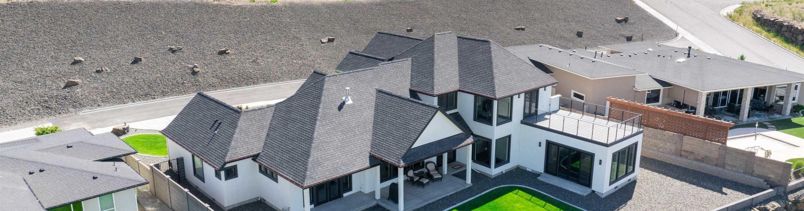 Morain St, Kennewick, Washington 99337, 4 Bedrooms Bedrooms, ,4 BathroomsBathrooms,Site Built-owned Lot,For Sale,Morain St,281174