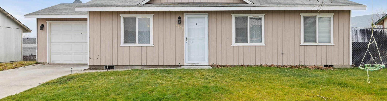 Poppy St, West Richland, Washington 99353, 3 Bedrooms Bedrooms, ,2 BathroomsBathrooms,Site Built-owned Lot,For Sale,Poppy St,281178