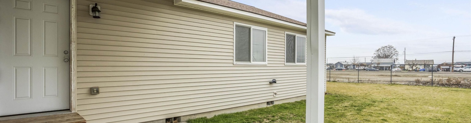 Singh Lane, Sunnyside, Washington 98944, 3 Bedrooms Bedrooms, ,2 BathroomsBathrooms,Site Built-owned Lot,For Sale,Singh Lane,281228