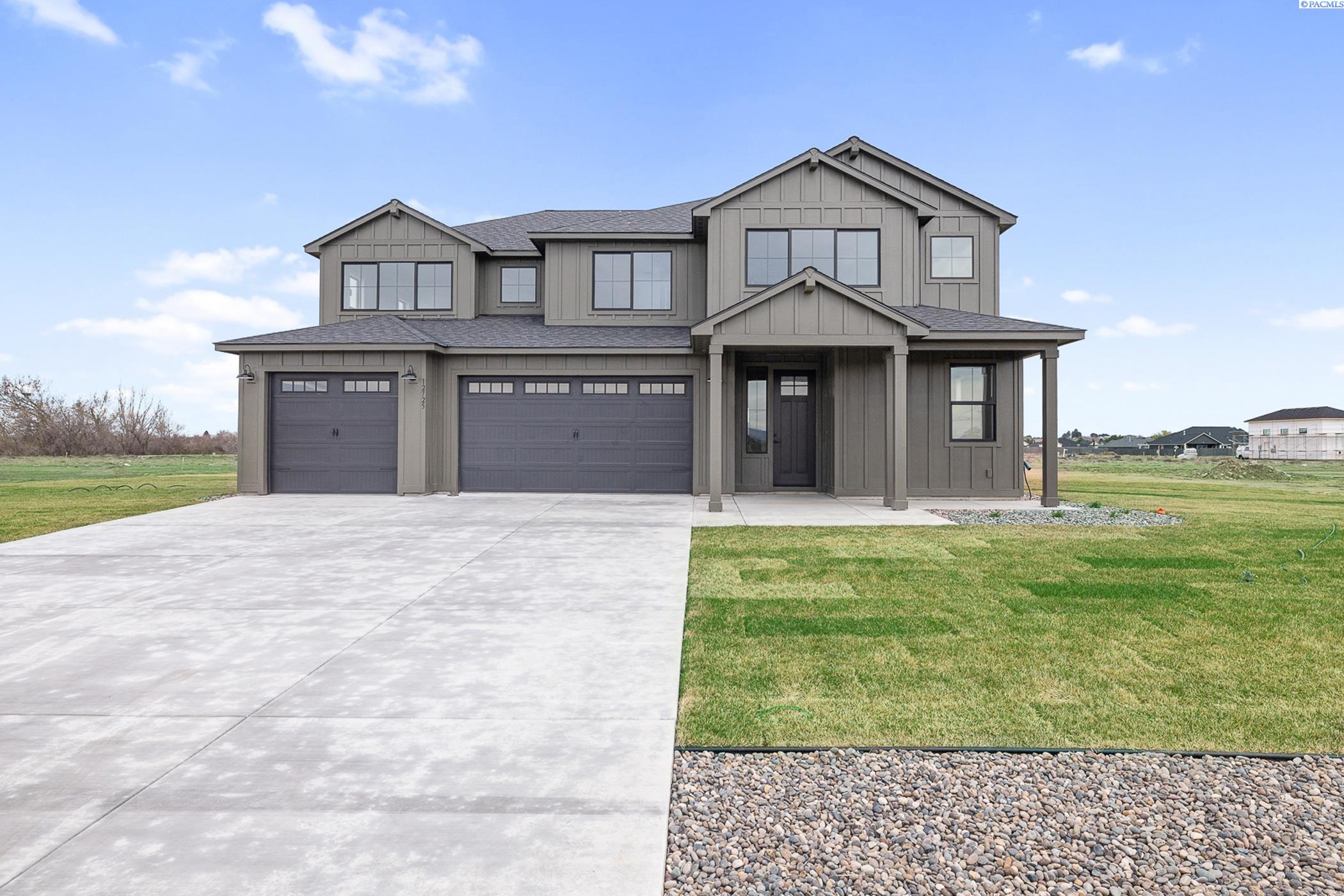Clark Fork RD, Pasco, Washington 99301, 4 Bedrooms Bedrooms, 0 ,3 BathroomsBathrooms,Houses,For Sale,Clark Fork RD,0,281317