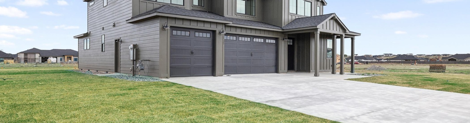 Clark Fork RD, Pasco, Washington 99301, 4 Bedrooms Bedrooms, ,3 BathroomsBathrooms,Site Built-owned Lot,For Sale,Clark Fork RD,281317