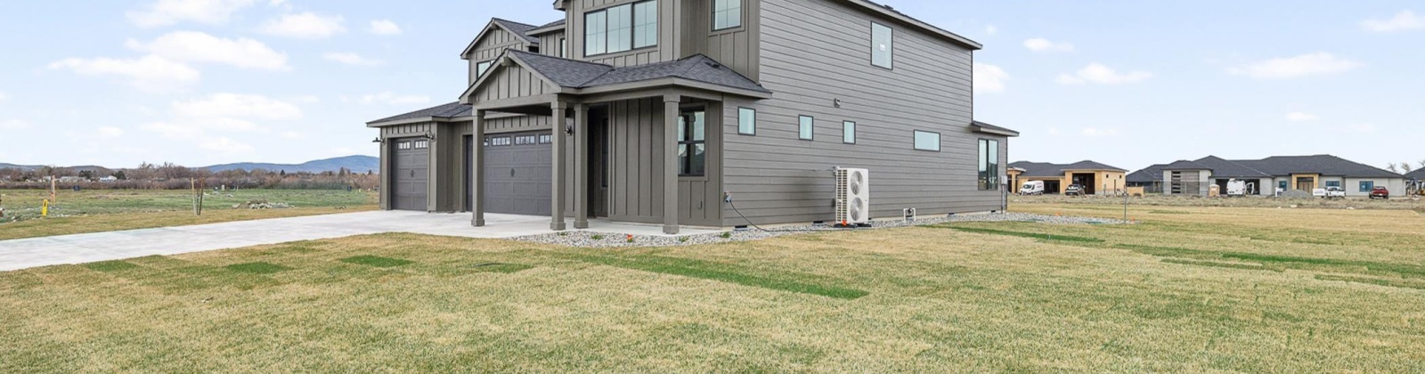Clark Fork RD, Pasco, Washington 99301, 4 Bedrooms Bedrooms, ,3 BathroomsBathrooms,Site Built-owned Lot,For Sale,Clark Fork RD,281317