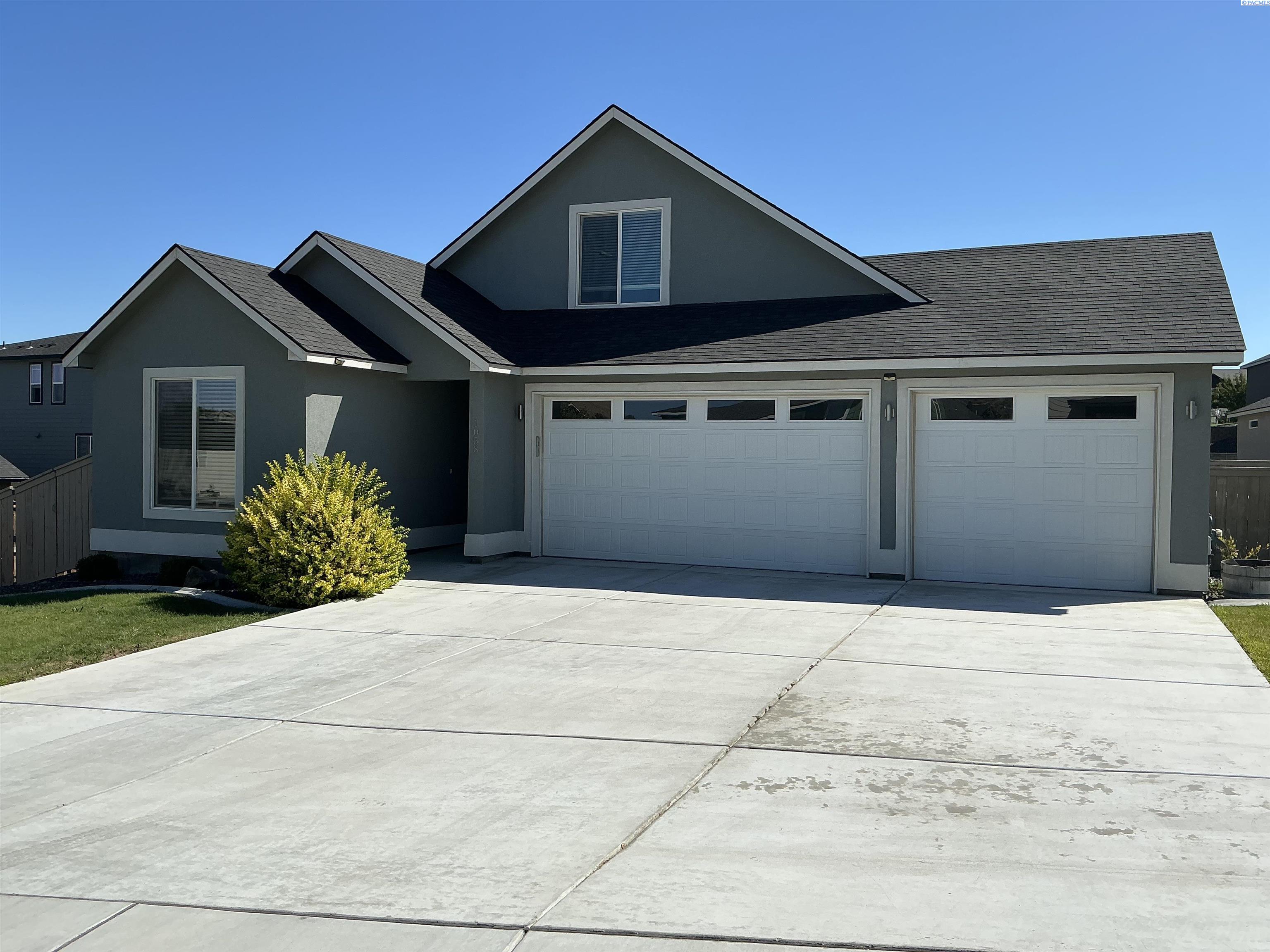 Klikitat, Richland, Washington 99352, 4 Bedrooms Bedrooms, 0 ,3 BathroomsBathrooms,Houses,For Sale,Klikitat,0,281318