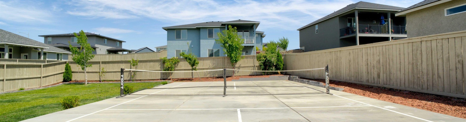 Klikitat, Richland, Washington 99352, 4 Bedrooms Bedrooms, ,3 BathroomsBathrooms,Site Built-owned Lot,For Sale,Klikitat,281318