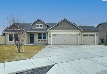 Dawes Place, Kennewick, Washington 99338, 4 Bedrooms Bedrooms, ,2 BathroomsBathrooms,Site Built-owned Lot,For Sale,Dawes Place,281341