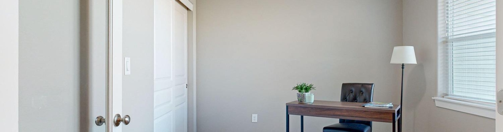 Dawes Place, Kennewick, Washington 99338, 4 Bedrooms Bedrooms, ,2 BathroomsBathrooms,Site Built-owned Lot,For Sale,Dawes Place,281341