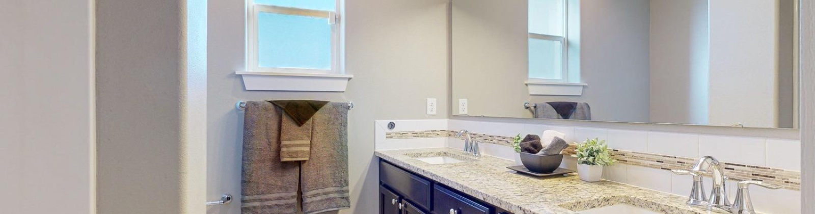 Dawes Place, Kennewick, Washington 99338, 4 Bedrooms Bedrooms, ,2 BathroomsBathrooms,Site Built-owned Lot,For Sale,Dawes Place,281341