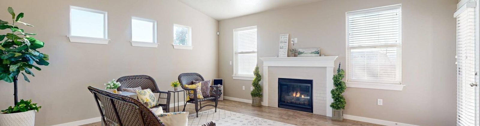 Dawes Place, Kennewick, Washington 99338, 4 Bedrooms Bedrooms, ,2 BathroomsBathrooms,Site Built-owned Lot,For Sale,Dawes Place,281341