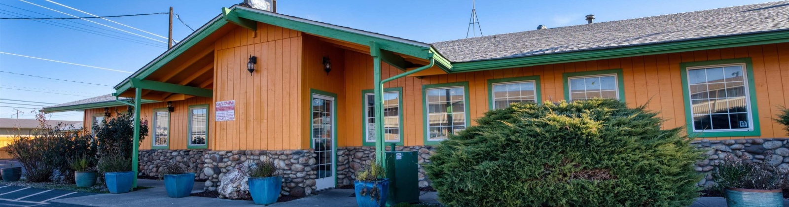 Yakima Valley Hwy, Sunnyside, Washington 98944, ,41 BathroomsBathrooms,Restaurant,For Sale,Yakima Valley Hwy,281374