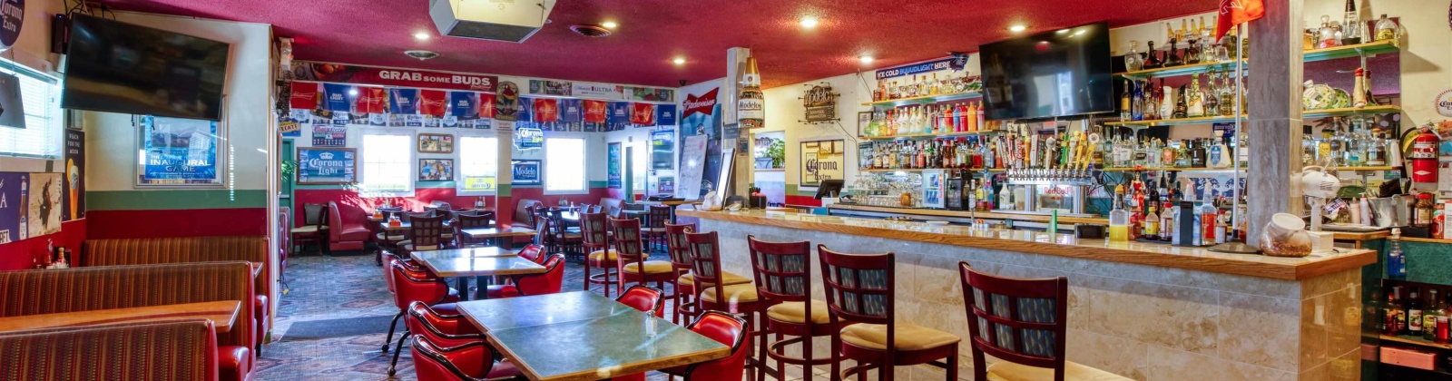 Yakima Valley Hwy, Sunnyside, Washington 98944, ,41 BathroomsBathrooms,Restaurant,For Sale,Yakima Valley Hwy,281374