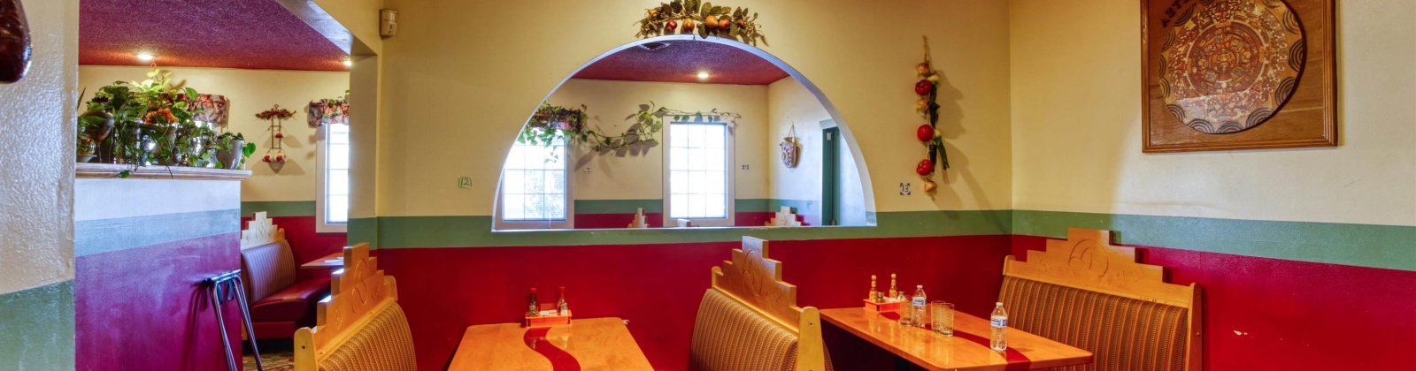 Yakima Valley Hwy, Sunnyside, Washington 98944, ,41 BathroomsBathrooms,Restaurant,For Sale,Yakima Valley Hwy,281374