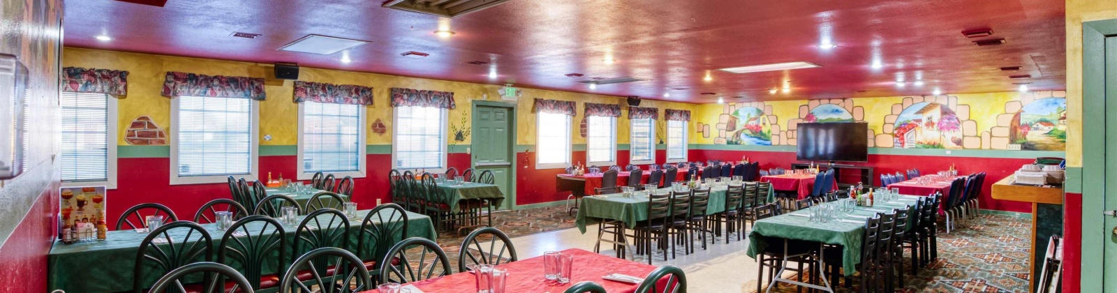 Yakima Valley Hwy, Sunnyside, Washington 98944, ,41 BathroomsBathrooms,Restaurant,For Sale,Yakima Valley Hwy,281374