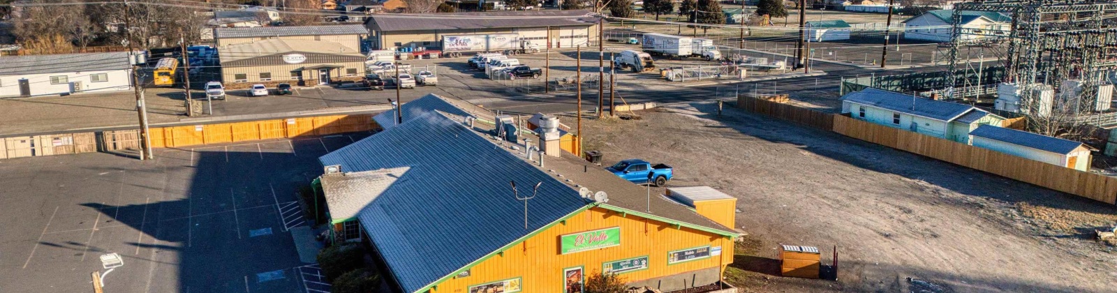 Yakima Valley Hwy, Sunnyside, Washington 98944, ,41 BathroomsBathrooms,Restaurant,For Sale,Yakima Valley Hwy,281374