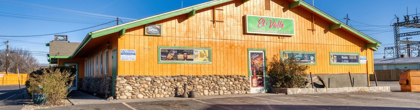 Yakima Valley Hwy, Sunnyside, Washington 98944, ,41 BathroomsBathrooms,Restaurant,For Sale,Yakima Valley Hwy,281374