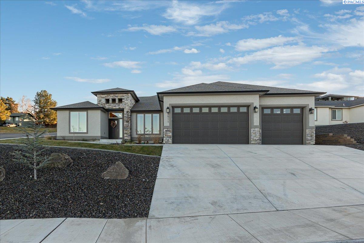 Laurel Ct, West Richland, Washington 99353, 4 Bedrooms Bedrooms, 0 ,2 BathroomsBathrooms,Houses,For Sale,Laurel Ct,0,281373