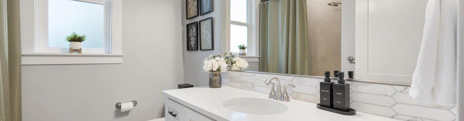 Laurel Ct, West Richland, Washington 99353, 4 Bedrooms Bedrooms, ,2 BathroomsBathrooms,For Sale,Laurel Ct,281373