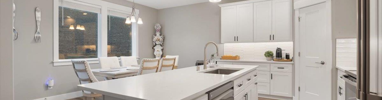 Laurel Ct, West Richland, Washington 99353, 4 Bedrooms Bedrooms, ,2 BathroomsBathrooms,For Sale,Laurel Ct,281373