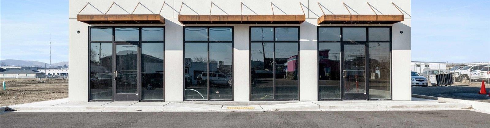 1st Street, Sunnyside, Washington 98944, ,11 BathroomsBathrooms,Retail,For Sale,1st Street,281525