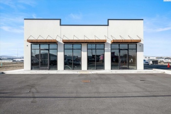 1st Street, Sunnyside, Washington 98944, ,11 BathroomsBathrooms,Retail,For Sale,1st Street,281525
