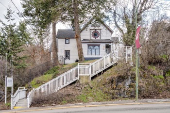Paradise Street, Pullman, Washington 99163, 3 Bedrooms Bedrooms, ,3 BathroomsBathrooms,Site Built-owned Lot,For Sale,Paradise Street,281443