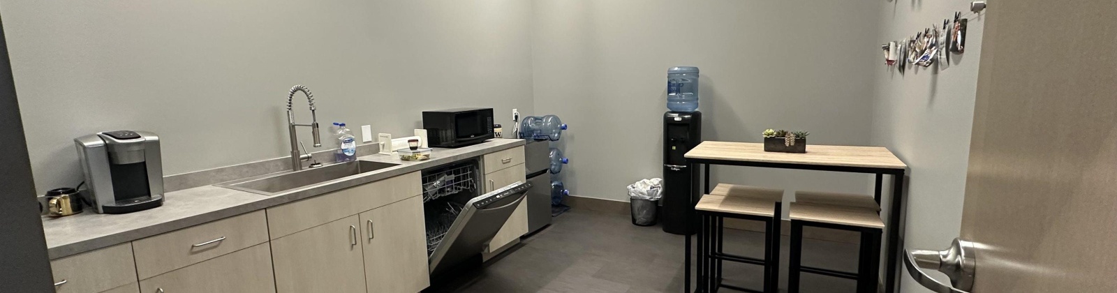 Clearwater Avenue, Suite 220, Kennewick, Washington 99336, ,Office,For Sale,Clearwater Avenue, Suite 220,281599