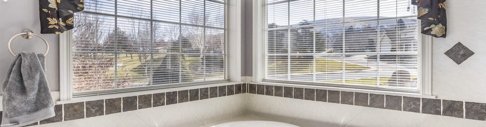 Morain Loop, Kennewick, Washington 99337, 3 Bedrooms Bedrooms, ,2 BathroomsBathrooms,For Sale,Morain Loop,281503