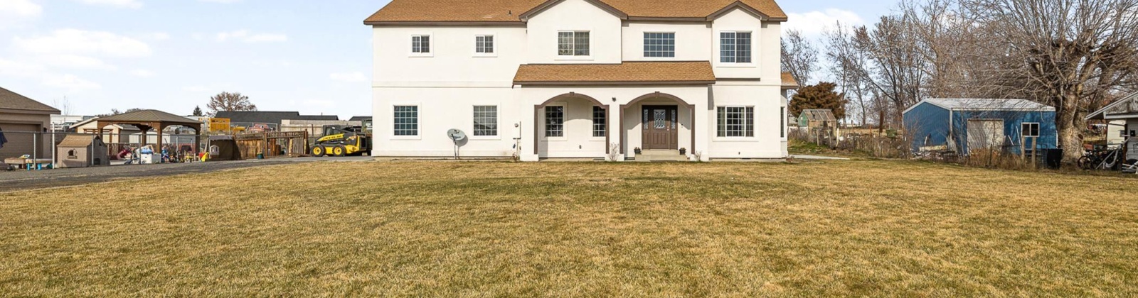 Livingston Rd, Pasco, Washington 99301, 4 Bedrooms Bedrooms, ,3 BathroomsBathrooms,Site Built-owned Lot,For Sale,Livingston Rd,281507