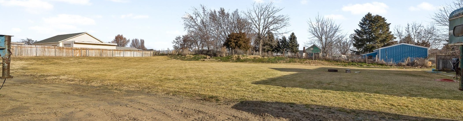 Livingston Rd, Pasco, Washington 99301, 4 Bedrooms Bedrooms, ,3 BathroomsBathrooms,Site Built-owned Lot,For Sale,Livingston Rd,281507