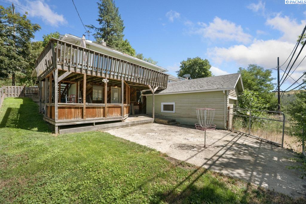 Mill Street, Colfax, Washington 99111, 4 Bedrooms Bedrooms, 0 ,2 BathroomsBathrooms,Houses,For Sale,Mill Street,0,281519