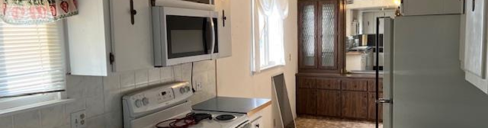Apricot rd, Prosser, Washington 99350, 4 Bedrooms Bedrooms, ,2 BathroomsBathrooms,Manufactured-owned Lot,For Sale,Apricot rd,281535