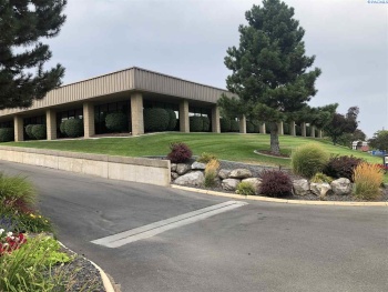 Quinault Street Suite 900, Kennewick, Washington, ,75 BathroomsBathrooms,Office,For Sale,Quinault Street Suite 900,281686