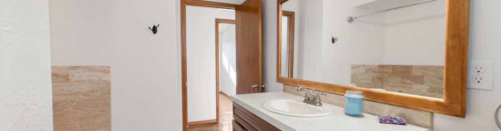 4th Ave, Kennewick, Washington 99336, 6 Bedrooms Bedrooms, ,2 BathroomsBathrooms,Site Built-owned Lot,For Sale,4th Ave,281565