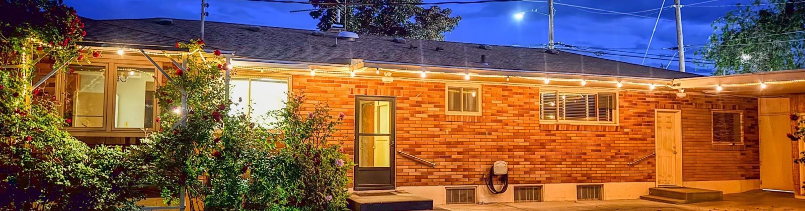 4th Ave, Kennewick, Washington 99336, 6 Bedrooms Bedrooms, ,2 BathroomsBathrooms,Site Built-owned Lot,For Sale,4th Ave,281565