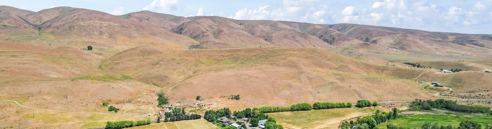 Wenas Rd, Selah, Washington 98942, ,Agricultural,For Sale,Wenas Rd,281344