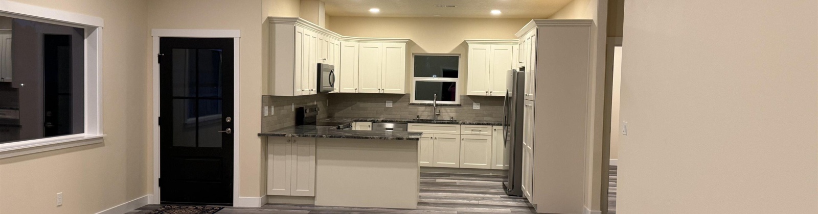 26th Ave, Pasco, Washington 99301, 3 Bedrooms Bedrooms, 0 ,2 BathroomsBathrooms,Houses,For Sale,26th Ave,0,282870